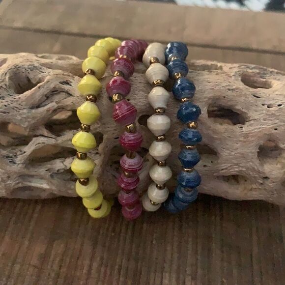 NWT 31 Bits Set of 4 Daphne Bracelets - Picture 2 of 4